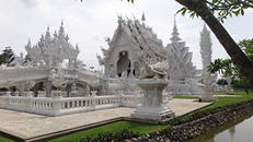 Wat Rong Khun Temple, Chiang Rai Province, Thailand загрузить